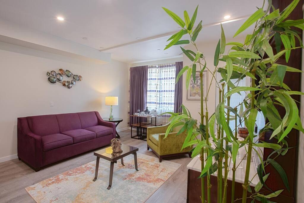 Luxurious One Bedroom Suite With Balboa Park View San Diego Bagian luar foto