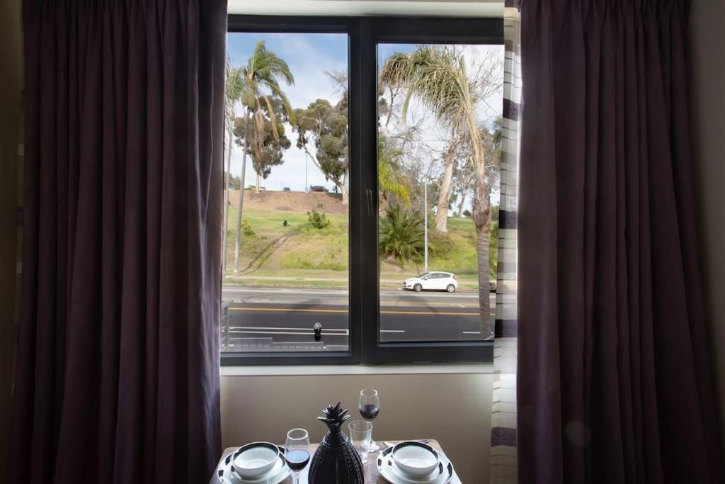 Luxurious One Bedroom Suite With Balboa Park View San Diego Bagian luar foto