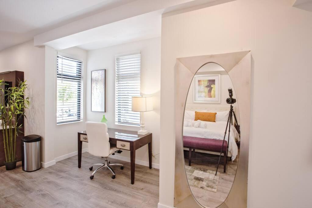 Luxurious One Bedroom Suite With Balboa Park View San Diego Bagian luar foto