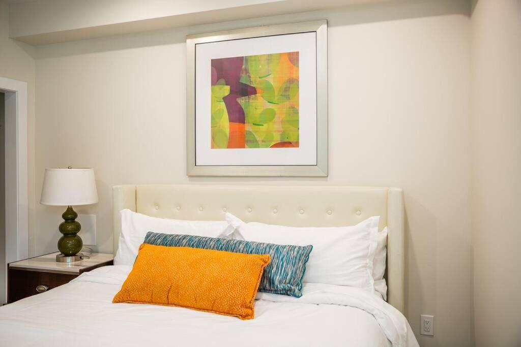 Luxurious One Bedroom Suite With Balboa Park View San Diego Bagian luar foto