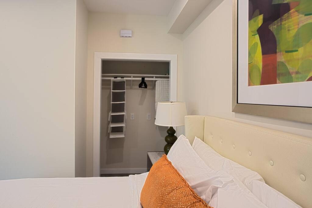 Luxurious One Bedroom Suite With Balboa Park View San Diego Bagian luar foto