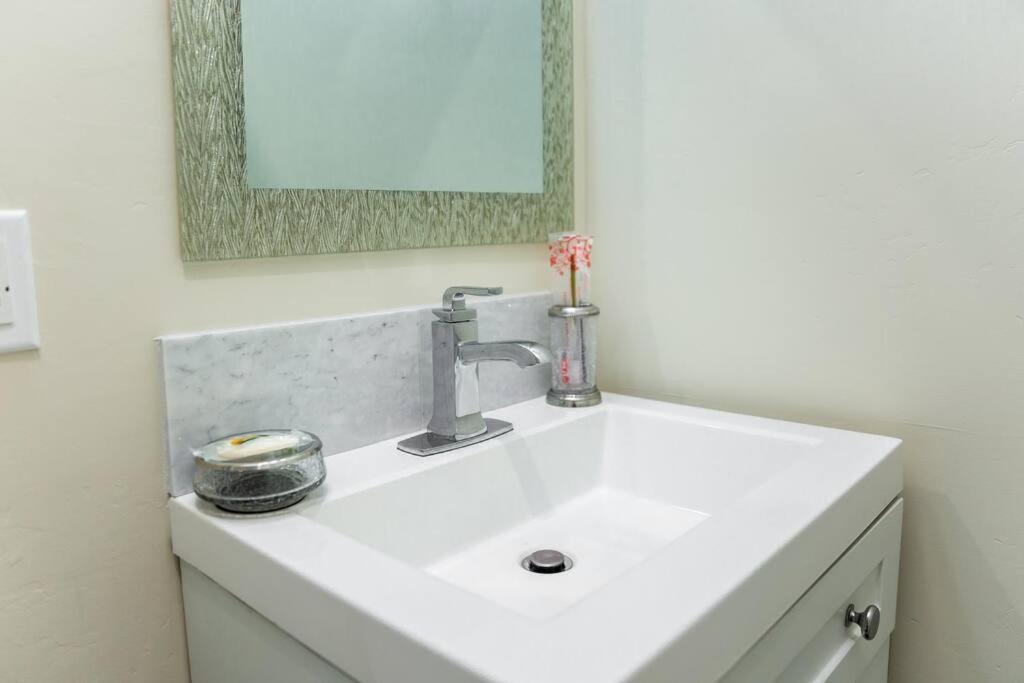 Luxurious One Bedroom Suite With Balboa Park View San Diego Bagian luar foto